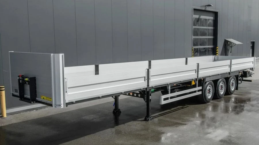 Flatbed semi-trailer (model 9453-0000010-10)