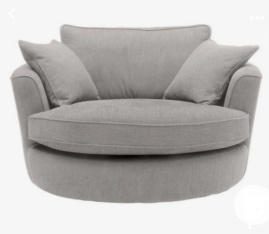 Armchair model "Shelly"