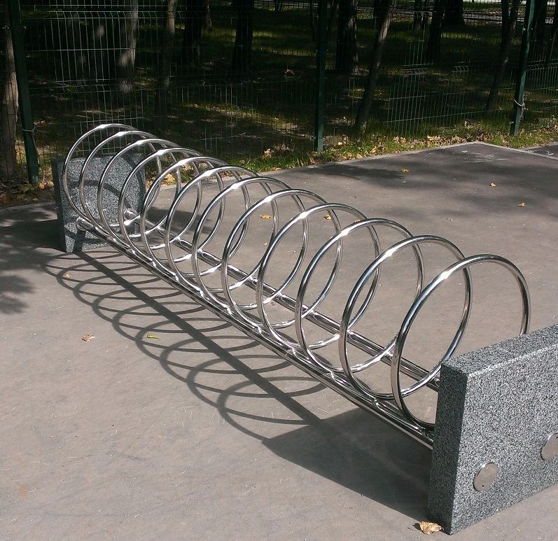 VP-17-2 Veloparking made of stone and metal Rings