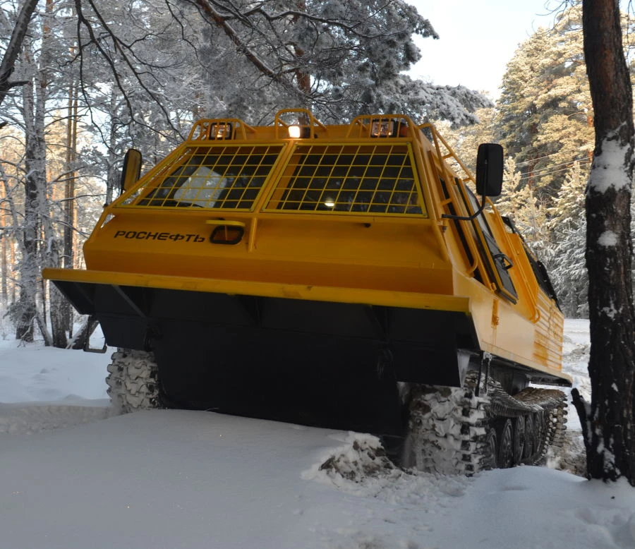 Multipurpose snowmobiler KTM-10B