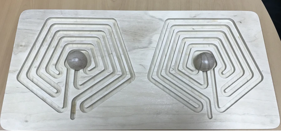 Labyrinth double Go through the paths