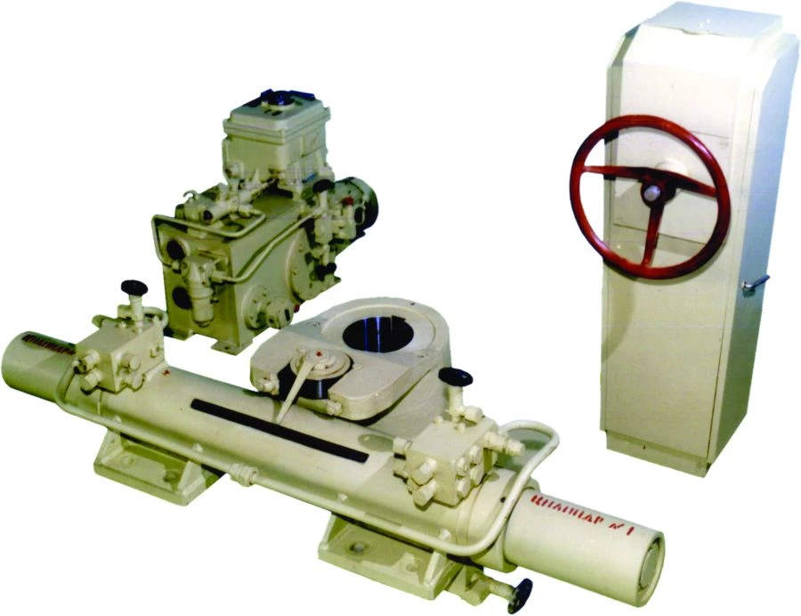 Steering machines P05M