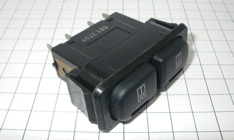 Switch 881.3709