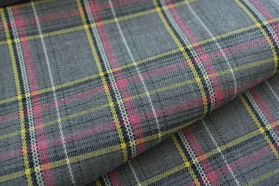 Semi-sheer worsted worsted suit fabric Article No. 07c73c-DYA, colour 29-6
