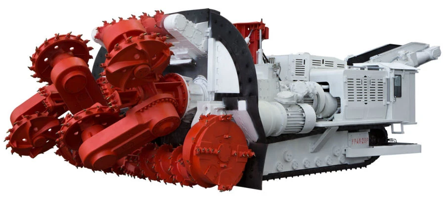 Ural-20R tunnelling and cleaning machine