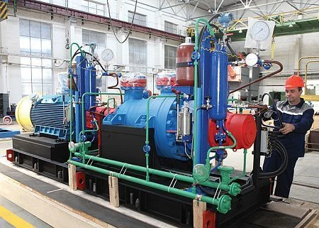 Oil centrifugal pump (double axis)