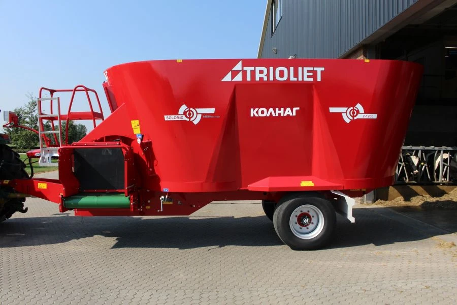 Feed mixer TRIOLIET Solomix 2 1200 VLL-B