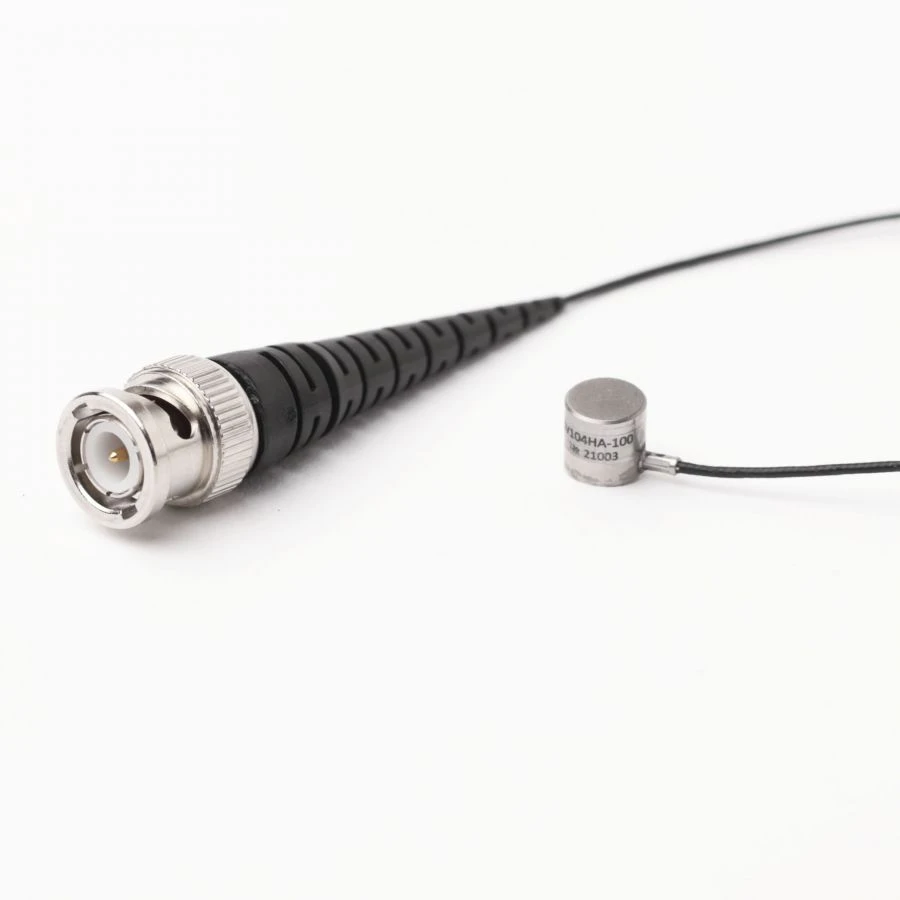 Accelerometer 1V104HA-1