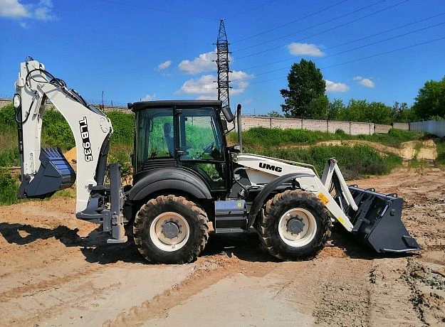 Backhoe loader TLB 935 series with Perkins 1104D-44TA (Tier2) engine