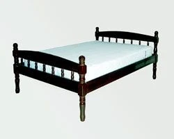 Pine double bed Art. KR. 06