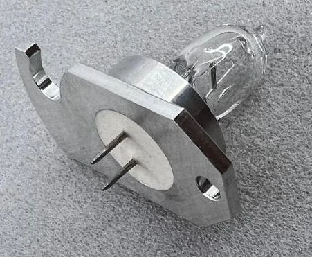 Halogen lamp Petramed BS-120 TU 27.40.12-002-28891495-2024