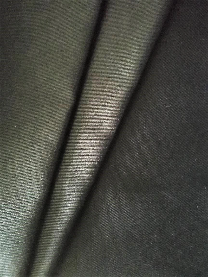 Polyester-cotton smooth-dyed fabric with water-repellent finish Art. 1314 UIS