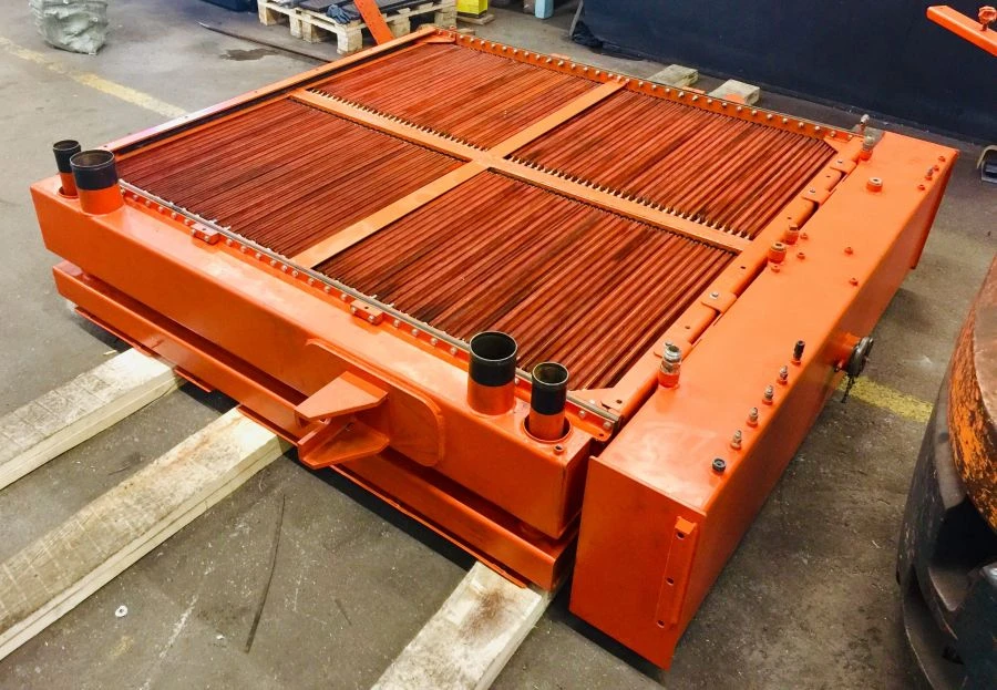 Hitachi EH 1700 radiator analogue, water