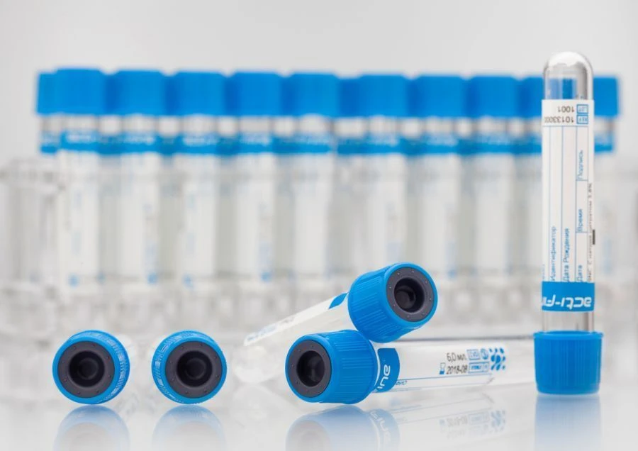 Vacuum tubes "Acti-Fine®" for venous blood sampling with sodium citrate 3,8%, size 13x75 mm, volume: 2,7ml.