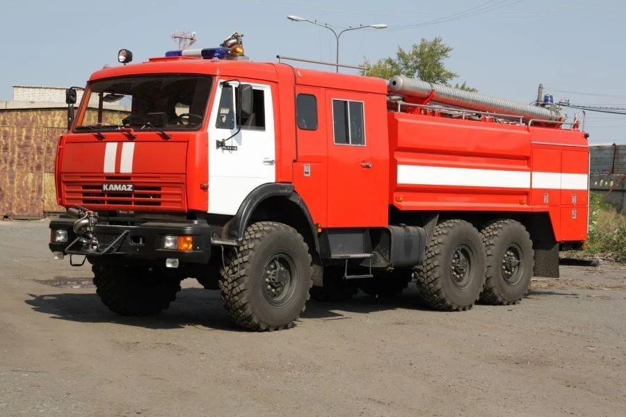 Aerodrome fire fighting vehicle AA-(7,5-8,5)-?-50/3 (43118)