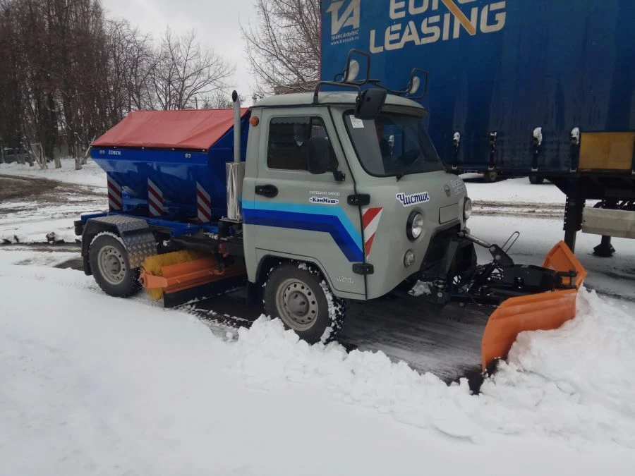 Multifunctional combined machine MKM-1904-01 "Cleaner" with mounted equipment