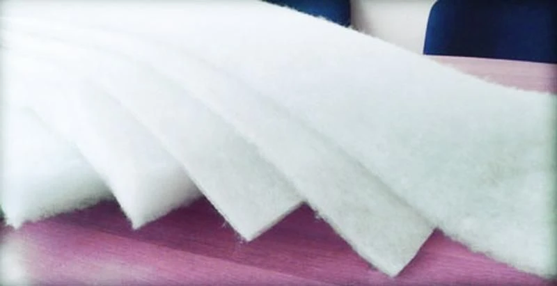 Thermo-cross-linked non-woven polyester bulk fillings. Item No.: KARO-Therm 150. Soft