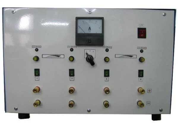 Charger ZU-2-4A