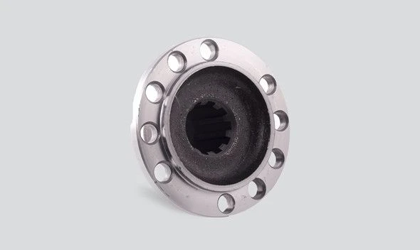 Rear wheel hub drive flange with plug 315100240719000