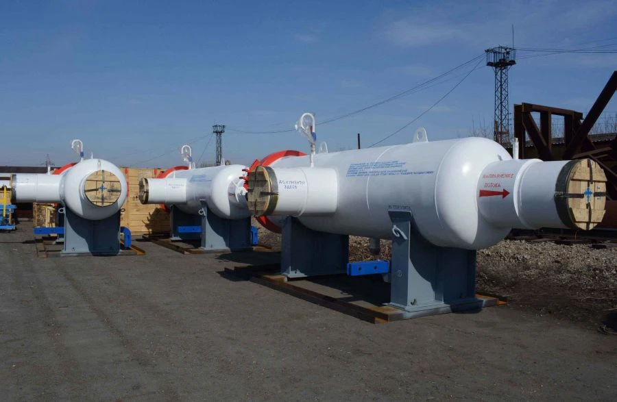 Filter-mud collector horizontal FGG-500-4,0-B-O-Pr-S-T-HL1 (assign. pipes 530õ8) black FGG-O-500-4,0-8-S 10.00.000 TU 3683-19