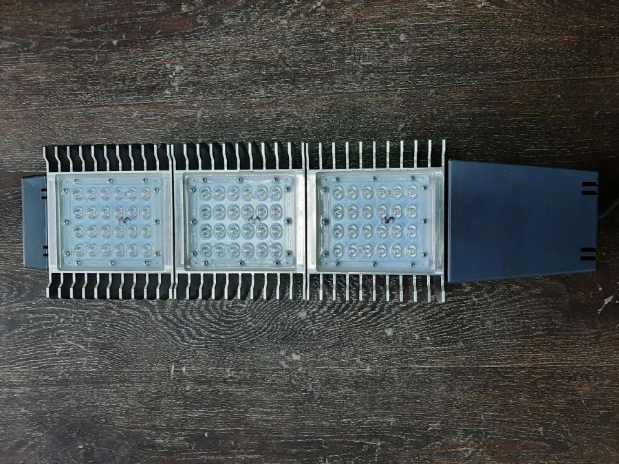 Luminaire DKU-01-180-002-U1 "Foton" EGRTS.676751.001-05