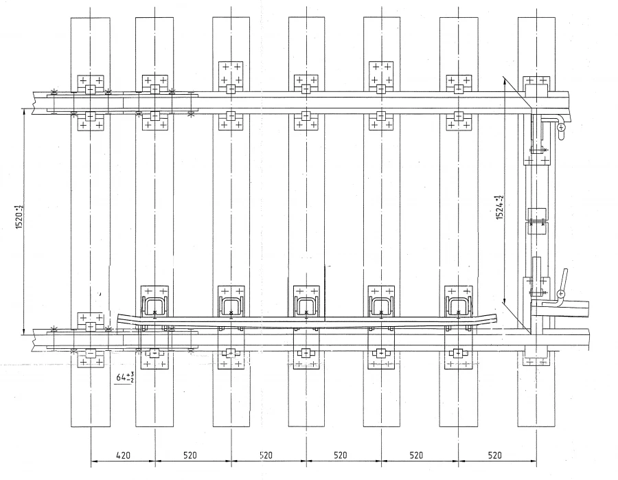 Counter-rail to R65 type arrow of 1/11 grade on reinforced concrete bars of SP895.000 project.