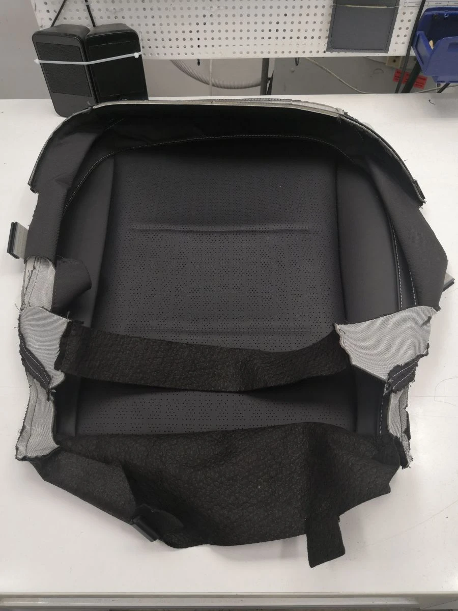 6902700XST33A8P Passenger seat cushion cover (black)