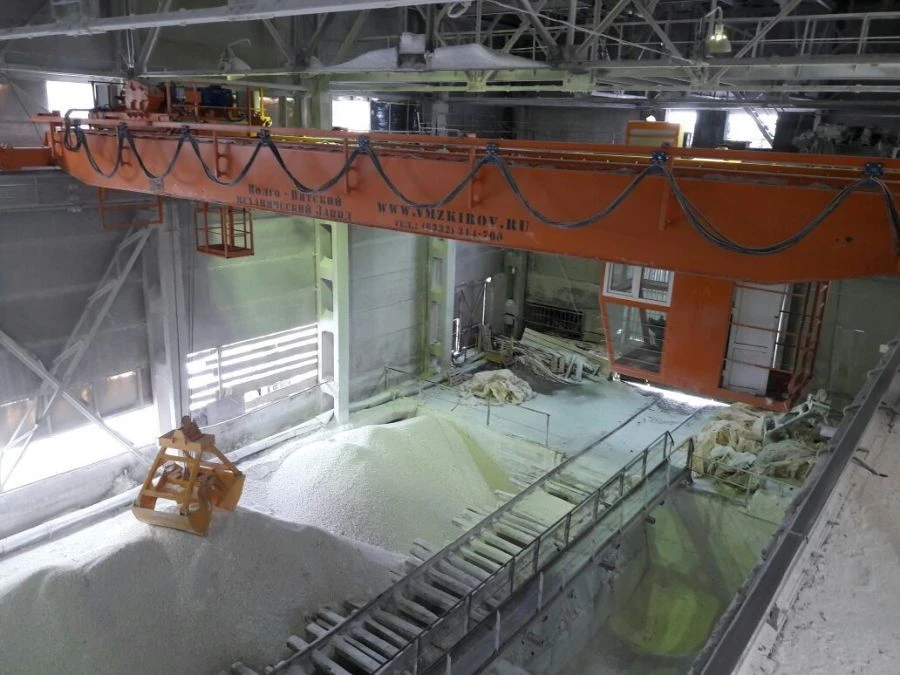 Special overhead travelling cranes