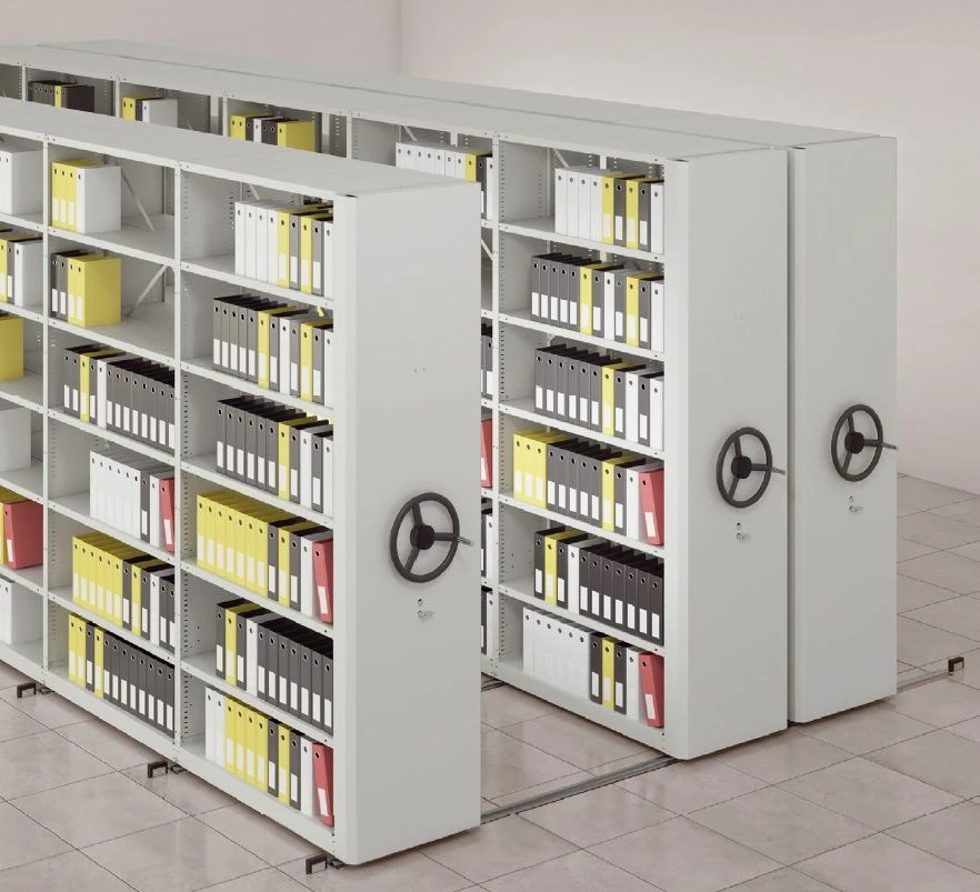 Metal shelving units of series MLA