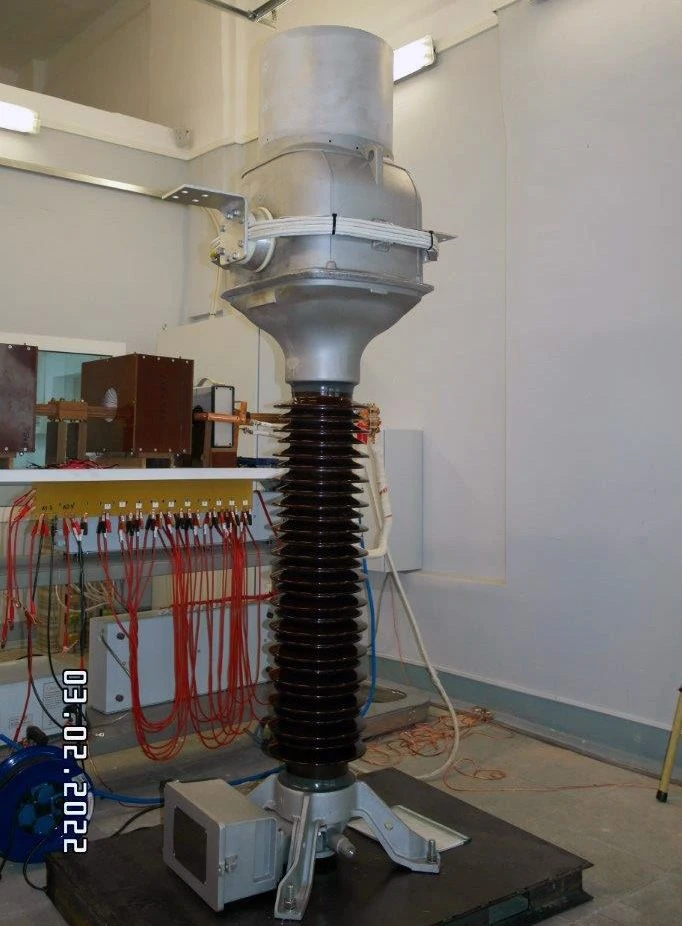 Current transformers TOM-110 III