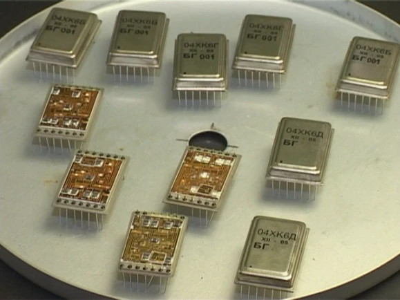 Microassembly specialised microassemblies in metal-glass cases of subtype 12 JSC "Mariyskiy Mashinostroitelny Zavod" Russia
