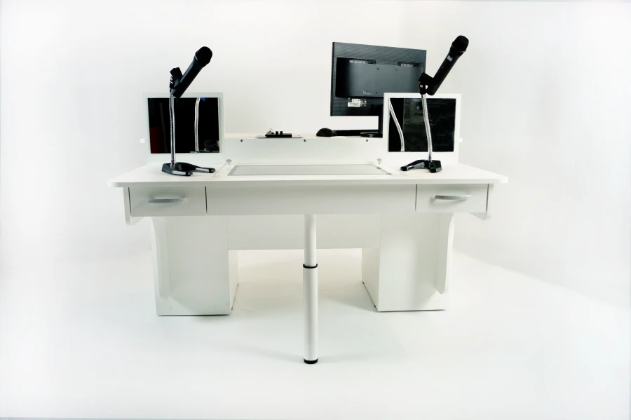 Multimedia educational interactive speech therapy table MAG-02
