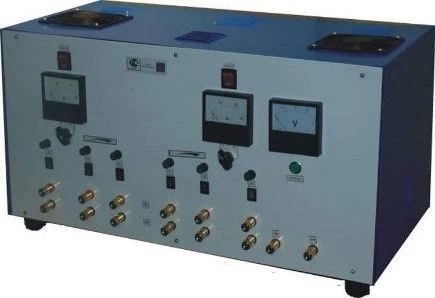 Multi-post charger ZU-2-6B