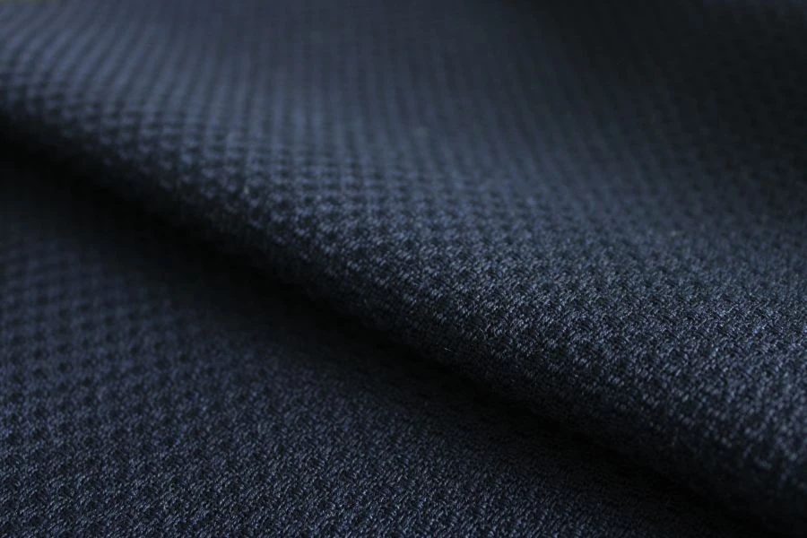 Woollen worsted suit fabric Article No. 18c24AR-DYA, colour 501-3