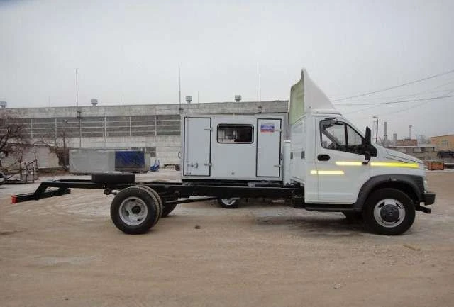 Trucks with diesel engine type 47122, modification 47122M on the basis of GAZ C41R11 chassis