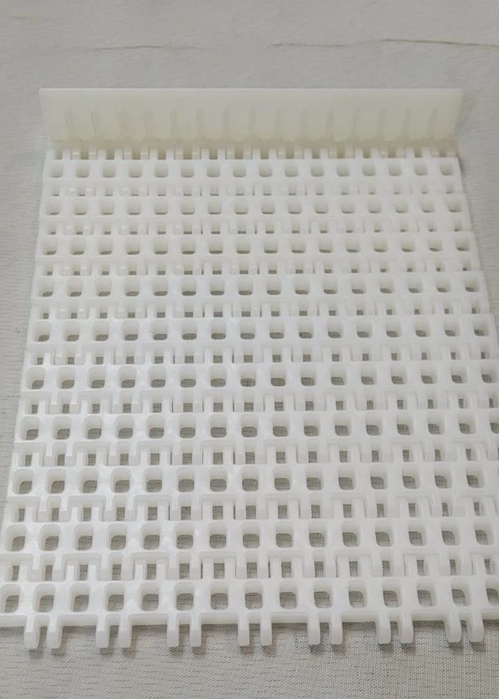 Modular strip ML2540 PP (xx X xx mm; partition height H=x mm with xx mm spacing, edge offset xx mm; NYL pin; clips)