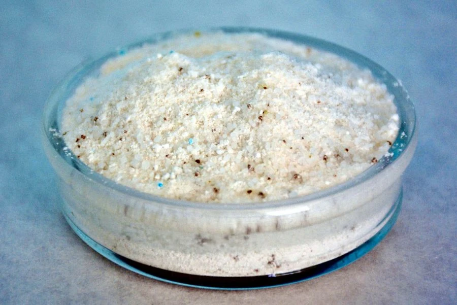 Water-Soluble NPK Fertilizer for Enhanced Plant Growth 7:12:40 + Micronutrients