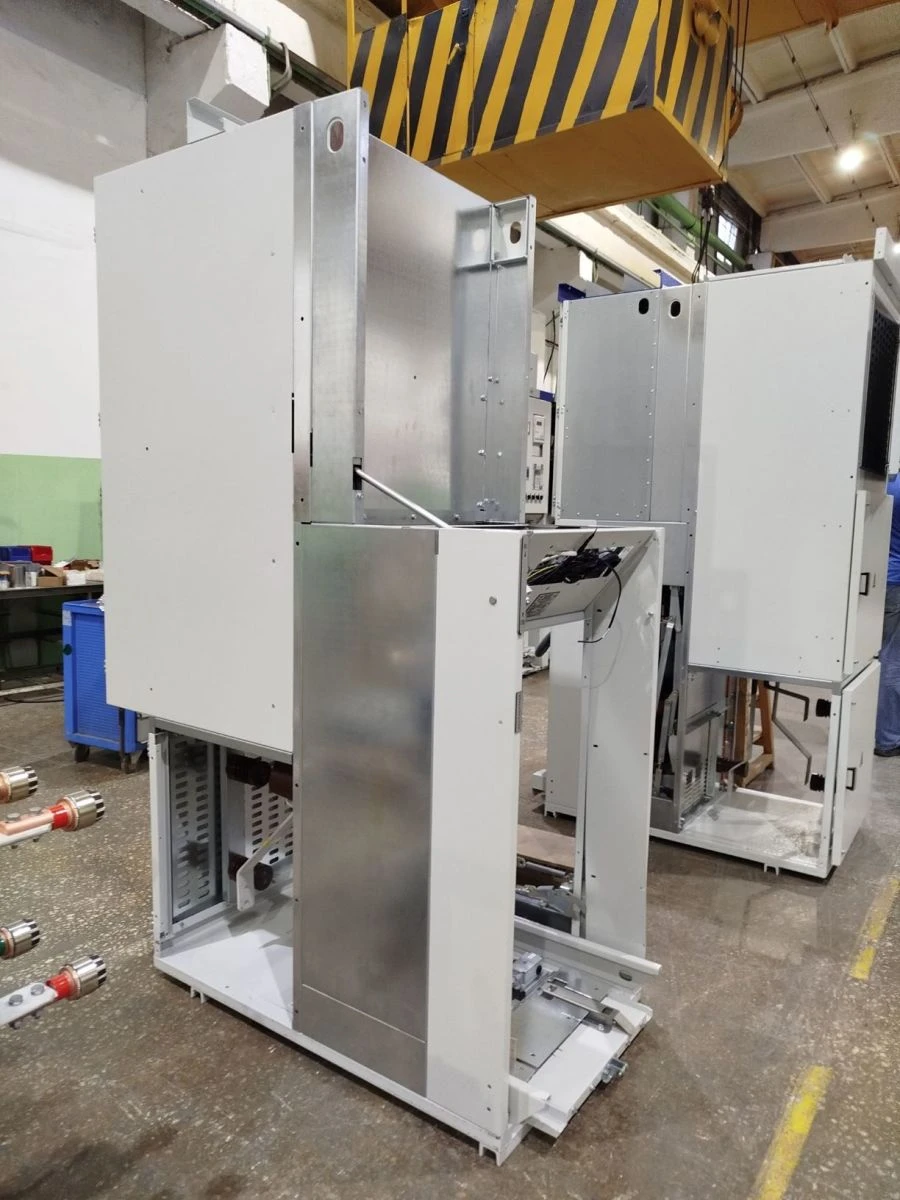 Metal structure of switchgear cubicle of complete switchgear KRU (empty shell)