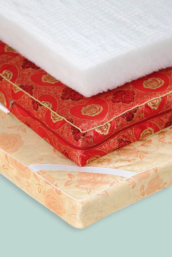 Springless mattress in a cover made of cotton fabrics with Strutoplast (PE) filler of "Bagheera" trademark