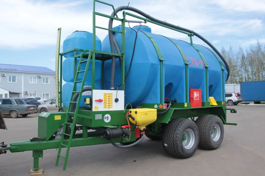 Semi-trailer agricultural tractor trailer Transport combined mixer STK-11