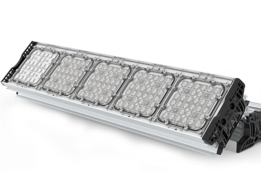 Horizont-5 LED illuminating luminaire SSO-B-220-056-T-UHL1
