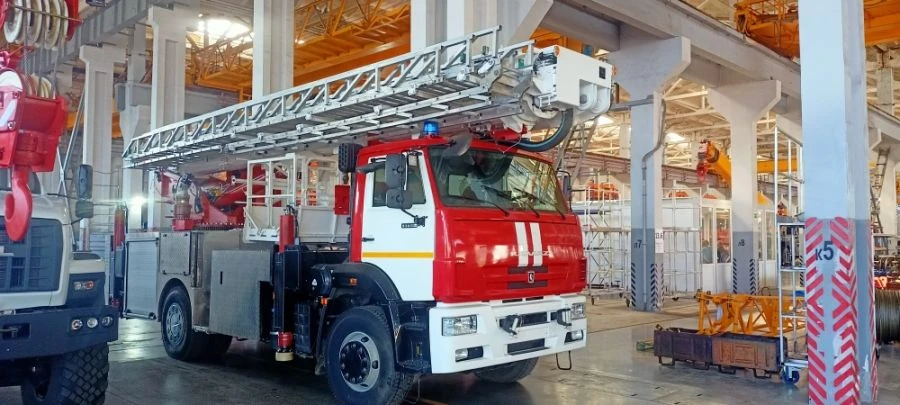 Truck lift fire telescopic with ladder TPL-32K-1M