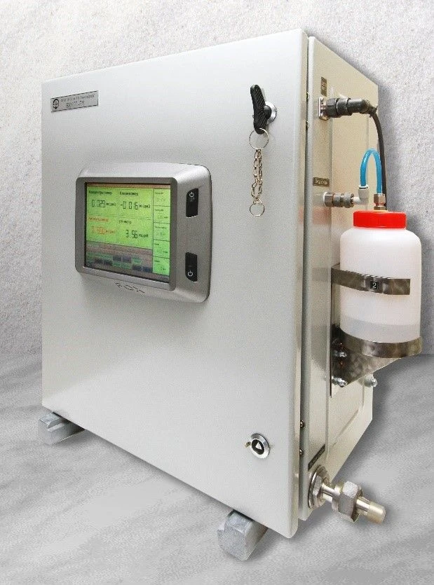 Instrument-type water-chemical laboratory modified VHLPT-RM 12.086.0000.00