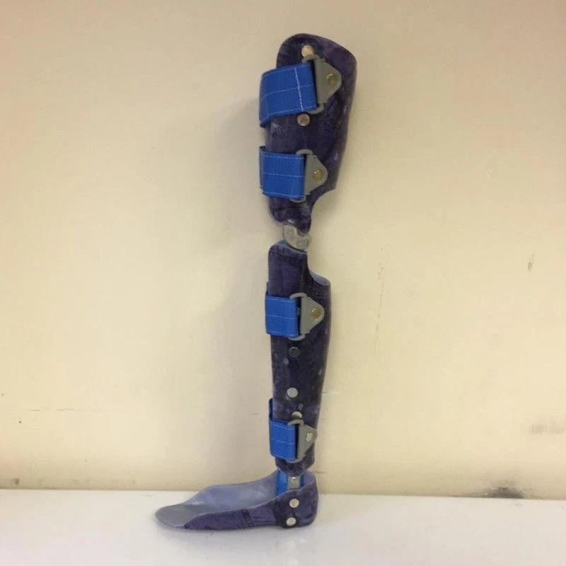 AH8-119 full leg brace