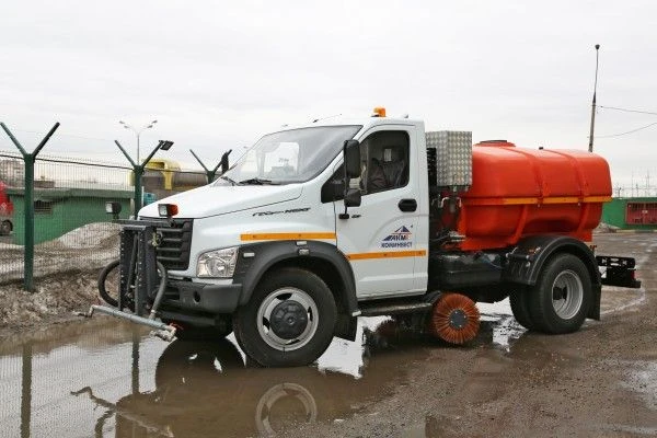 Combined road machine KDM G20