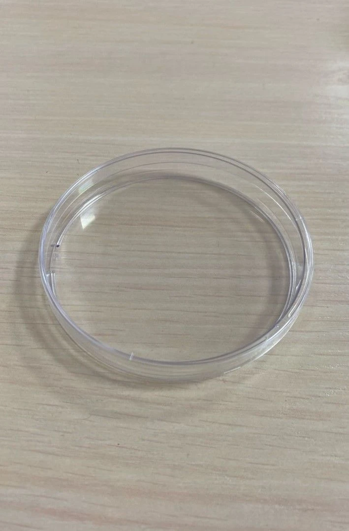Petri dish polymeric ventilated and non-ventilated, single use, non-sterile according to TU 22.29.29-006-72241324-2023 in c