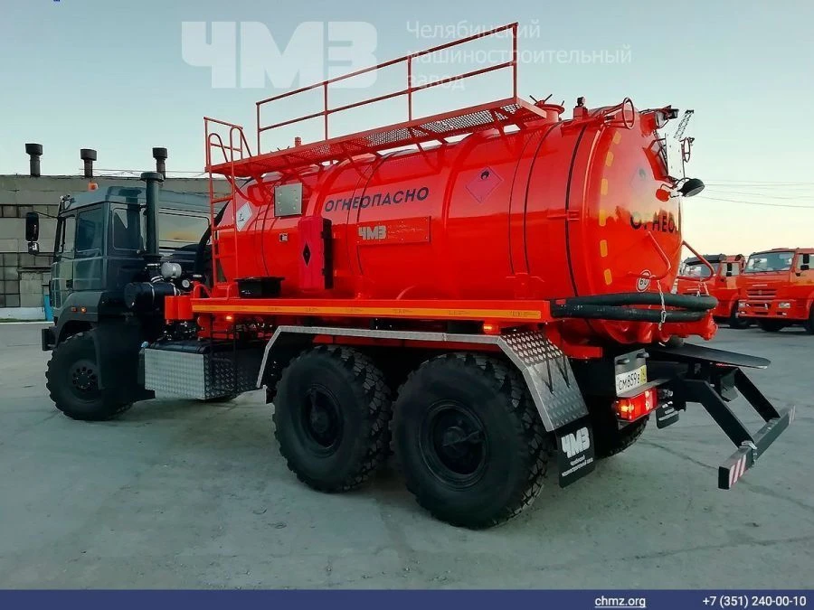 Gas condensate and oil products collection unit (GCCU) 7074C6-80 on Ural 4320-70 (-72,-74) chassis.