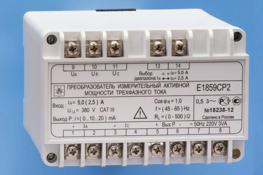 Three-phase current active and reactive power measuring converter E1859