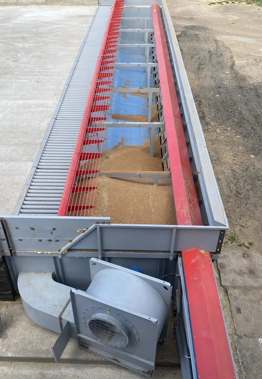 Aerated wet grain receiver APVZ