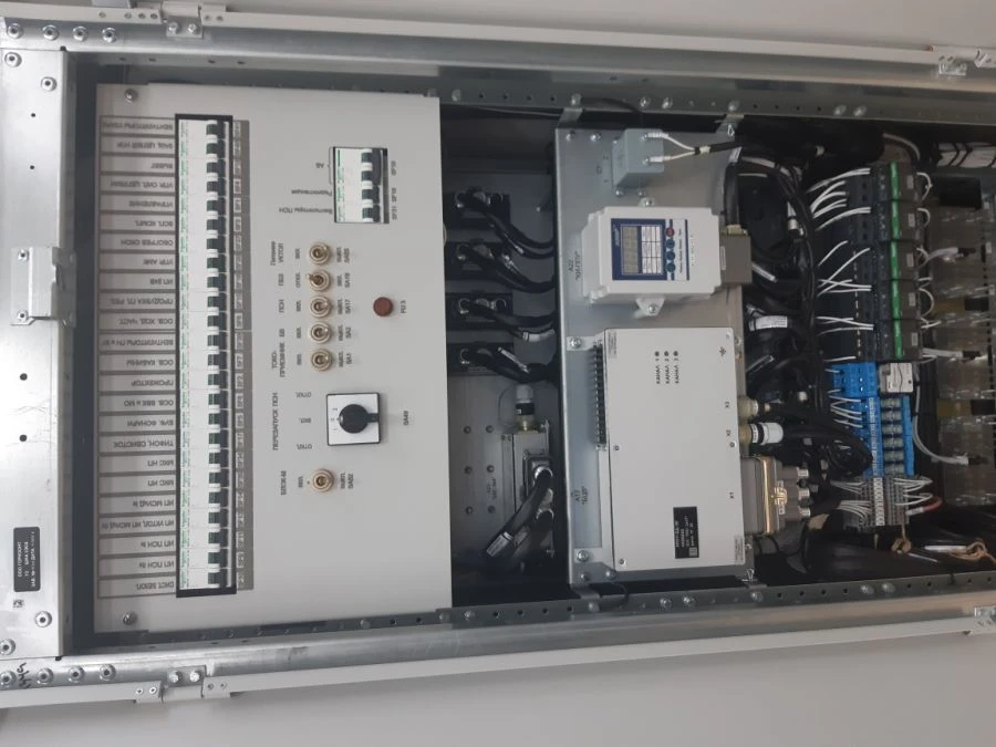 Low-voltage equipment cabinet SHNA 2ES6 AVMYU.468361.105